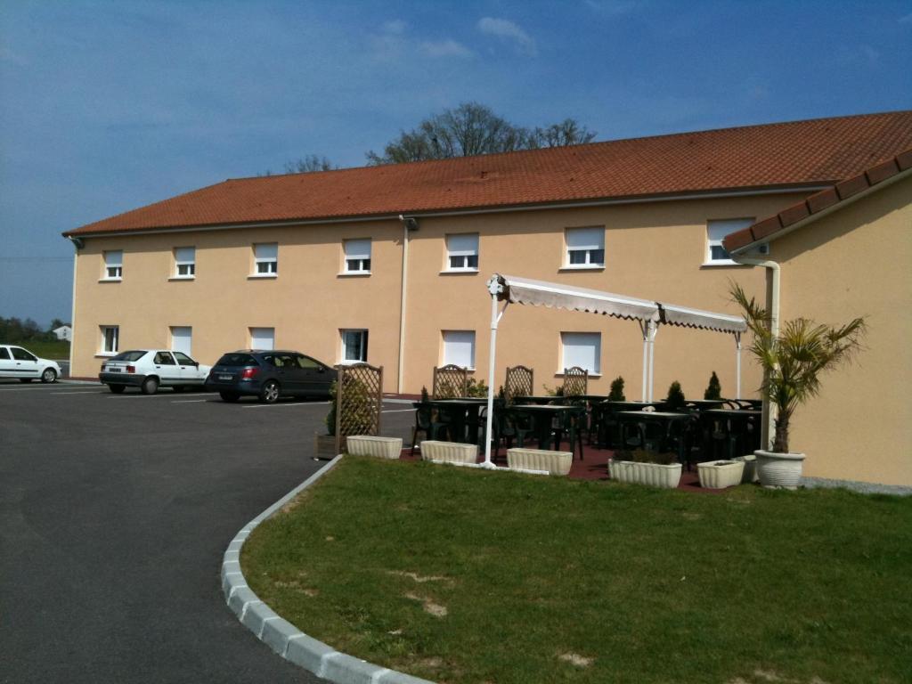 Hôtel Azur Saint Junien Cit'Hotel Saint-Junien Exterior foto